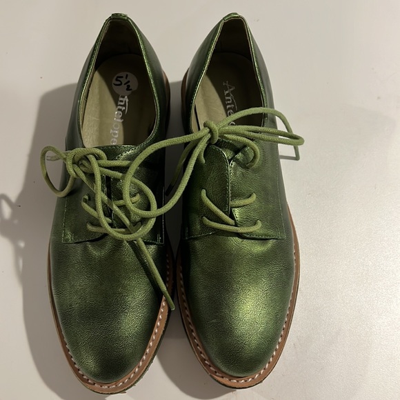 Antelope metallic green leather lace up platform shoes - Picture 3 of 9